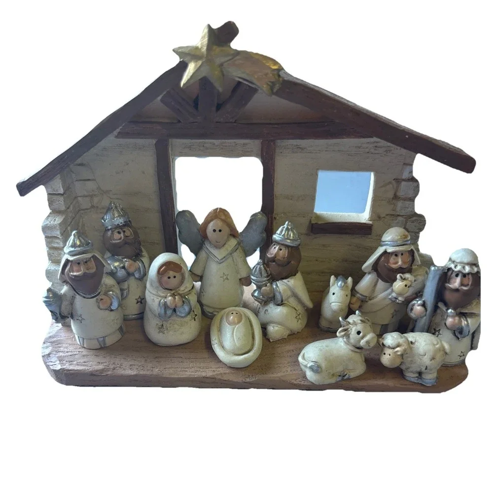 Miniature Nativity Scene with Creche, Set of 12 Rearrangeable Figures.